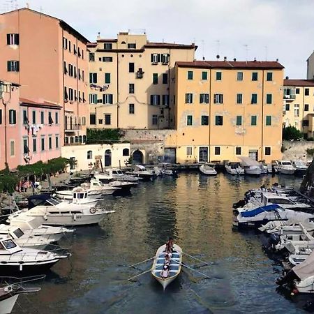 Casa Vacanze Completa Di Tutto E Anche Di Piu Livorno Exterior photo